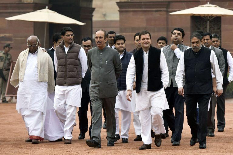 सबसे ख़तरनाक होता है राहुल हो जाना!