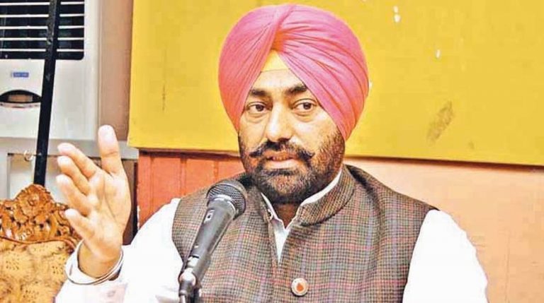 पंजाब AAP MLA सुखपाल खैहरा ने लगाए केजरीवाल पर आरोप, दिया इस्तीफ़ा