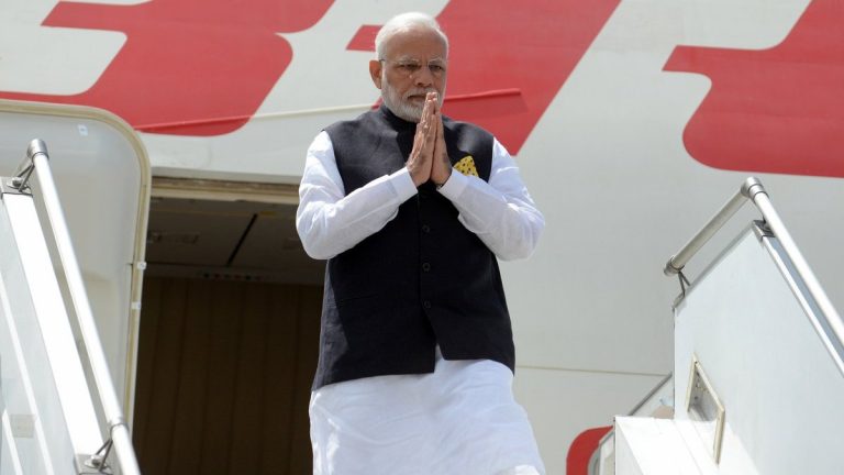 मोदी की विदेश यात्राओं का UPA से तुलना किए बिना द टेलीग्राफ़ ने छापी फ़र्ज़ी रिपोर्ट