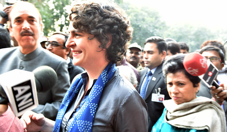 उत्तेजित मीडिया मोशाय, शांत हो जाइए; प्रियंका कभी अपने ही गढ़ में फेल हो चुकी हैं