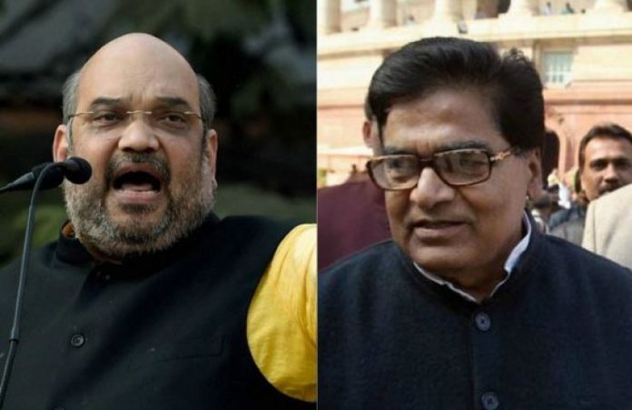 अमित शाह और रामगोपाल यादव की आपक्षण बिल पर चर्चा