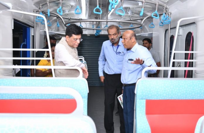 ट्रेन में नया कोच लगाया जाएगा