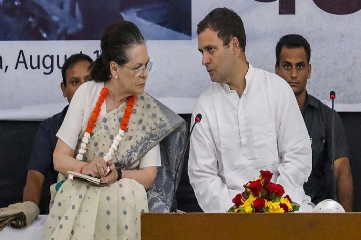 इनकम टैक्स विभाग ने सोनिया-राहुल को भेजा ₹100 करोड़ का टैक्स नोटिस