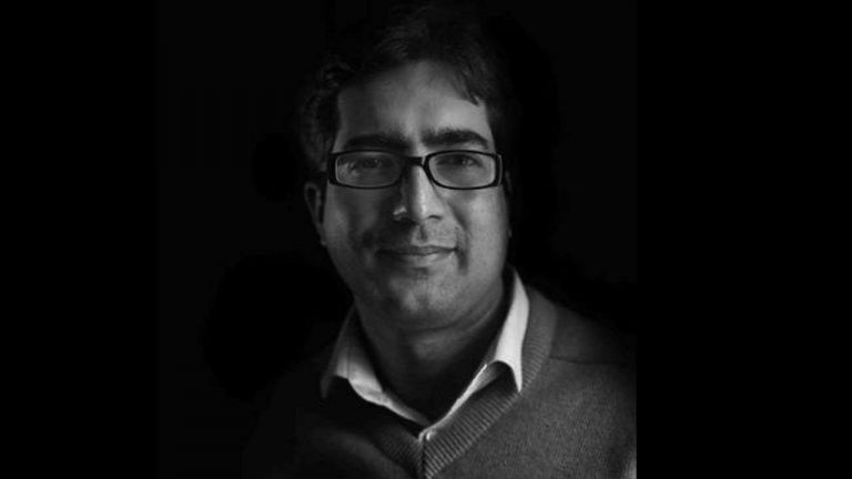 भारत को रेपिस्तान कहने वाले IAS शाह फ़ैसल ने छोड़ी नौकरी, राजनीति में लेगा इंट्री!