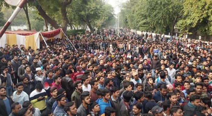 AMU, CAA, हिंसा