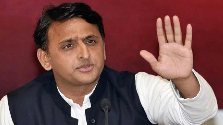 ‘जो लोग हमें टोंटी-टोंटी कह रहे हैं, वही हैं चिलम वाले’: अखिलेश यादव के बिगड़े बोल