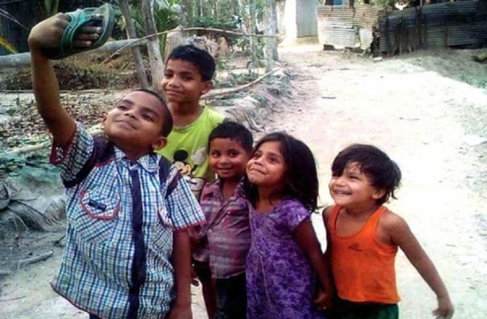 बच्चे मन के सच्चे