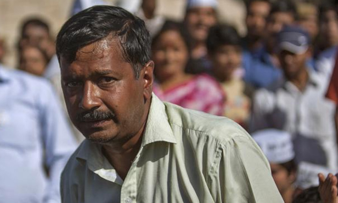प्रिय केजरीवाल जी, मेरे पिता छठी पास हैं, और शिक्षित हैं, शायद आपसे ज़्यादा