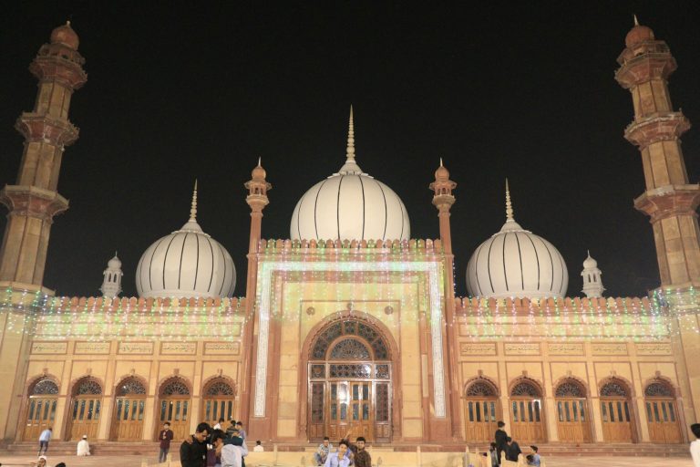 राष्ट्र-निर्माण नहीं, राष्ट्र-विरोध की पाठशाला बनता जा रहा है AMU