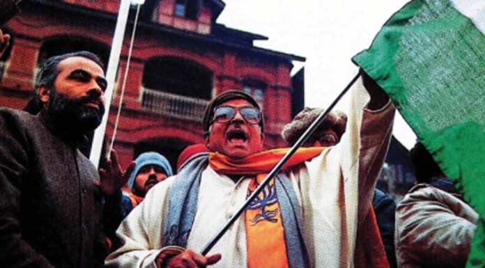 फैक्ट चेक: क्या मोदी ने 1992 में लाल चौक पर राष्ट्रीय ध्वज फहराने के बारे में झूठ बोला था?