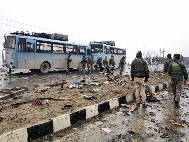 पुलवामा हमला: IED को लेकर ख़ुफ़िया विभाग ने पहले ही किया था आगाह, 5 अहम बिंदु