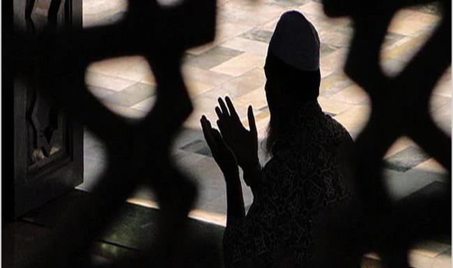 imam-molesting