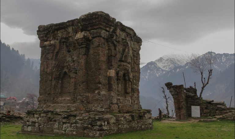 पाक अधिकृत कश्मीर में माँ सरस्वती का निवास, भारत की धरोहर है यह शारदा पीठ