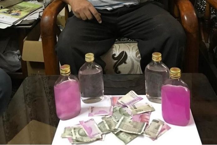 रिश्वत लेते पकड़ा गया सरकारी वकील