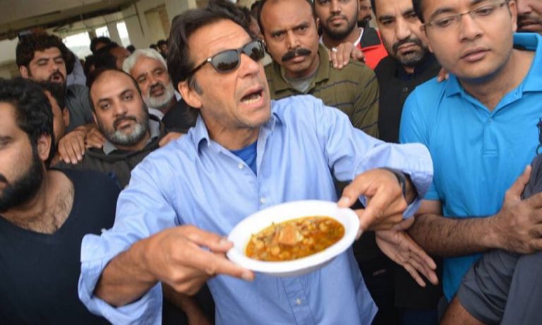 असम के कॉन्स्टेबल रफ़ीकुल इस्लाम ख़ान को Pro-Pak पोस्ट शेयर करना पड़ा भारी, हुआ सस्पेंड