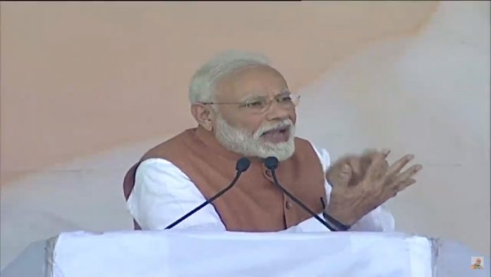 मेरठ में मोदी