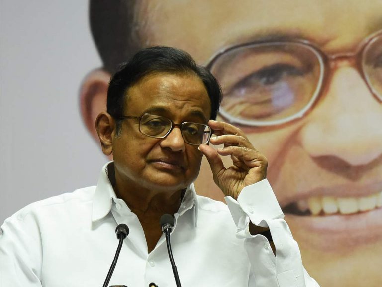 वर्तमान राजनीति को सर्कस कहने वाले चिदंबरम ख़ुद की ‘जोकर’ वाली भूमिका पर क्या कहेंगे
