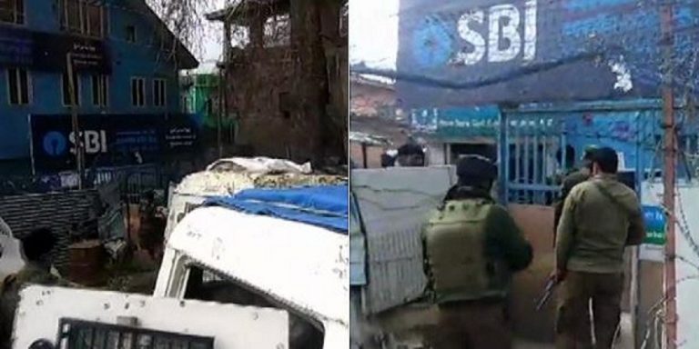 पुलवामा में CRPF के बंकर पर आतंकियों ने फेंका ग्रेनेड, 1 जवान घायल