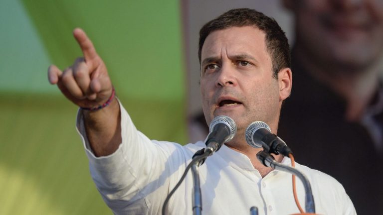 बैडमिंटन कोर्ट के खराब हालत के ज़िम्मेदार हैं पीएम मोदी: राहुल गाँधी
