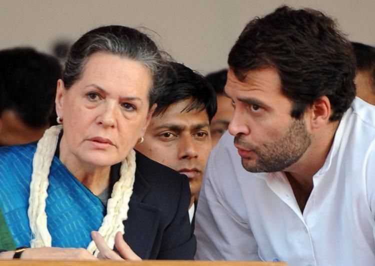 राहुल और सोनिया की दौलत में हुआ दसियों गुना इज़ाफा: ADR रिपोर्ट का खुलासा