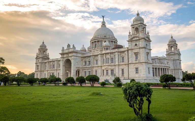 पश्चिम बंगाल: ड्रोन उड़ाकर विक्टोरिया मेमोरियल की तस्वीरें लेने वाला चीनी नागरिक गिरफ्तार