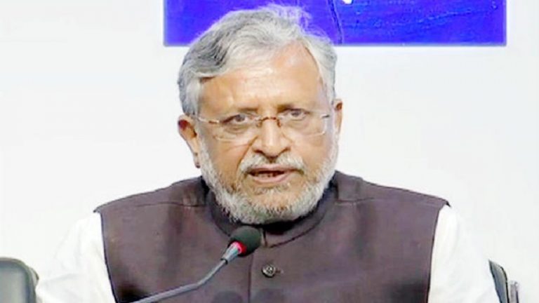 चारा घोटाला कमज़ोर कर दो, नितिश सरकार गिरा दूँगा, यह था लालू का भाजपा को ऑफर