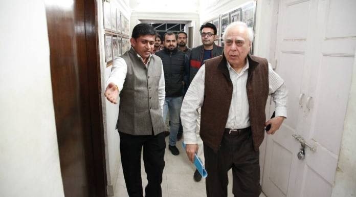 अलजो के जोसेफ