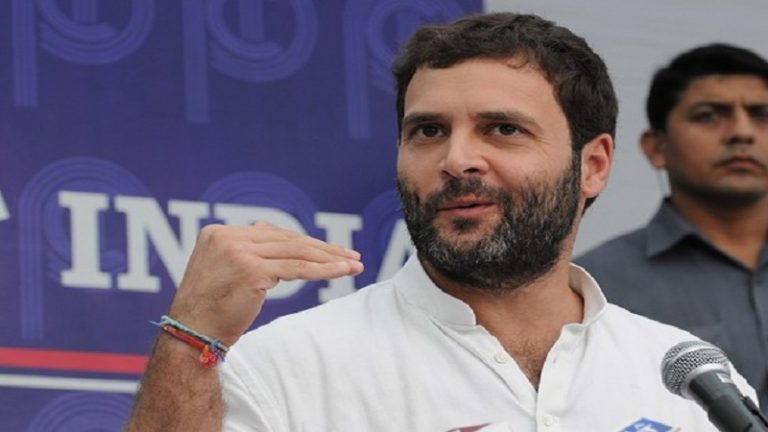 राहुल गाँधी ने माँगी माफी, वामपंथी-कॉन्ग्रेसी ‘चश्मे’ वाला पत्रकार-गैंग फैला रहा झूठ