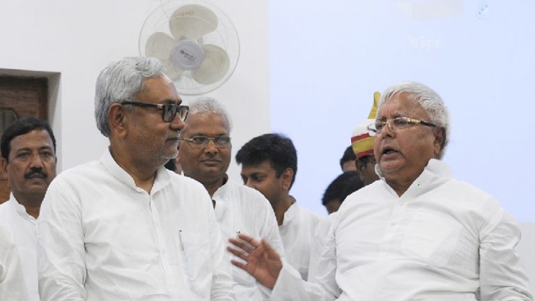 लालू यादव पर गंभीर आरोप, नीतीश की शिकायत पर वार्ड में पड़ा छापा
