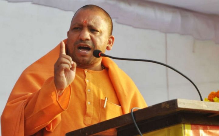 बाबर की औलाद को देश सौंपना चाहते हैं क्या: योगी आदित्यनाथ