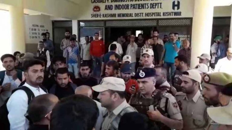 RSS नेता पर आतंकियों ने बुर्का पहनकर किया हमला, PSO की मौत
