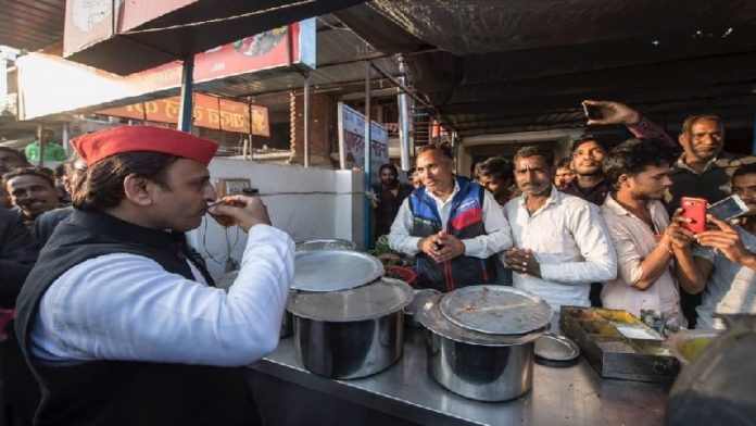 अखिलेश यादव
