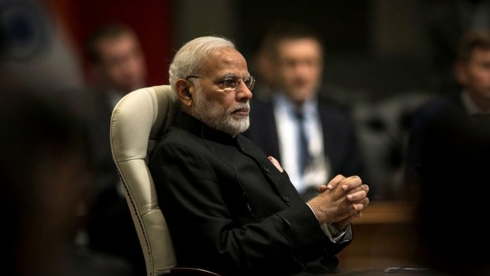 नरेंद्र मोदी