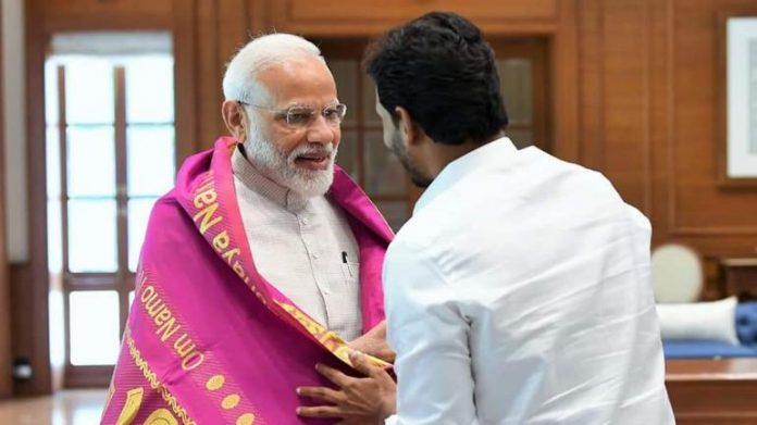 पीएम मोदी, जगन रेड्डी