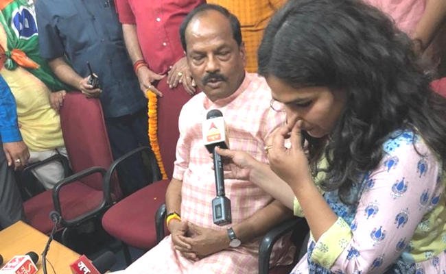 मुख्यमंत्री रघुवर दास