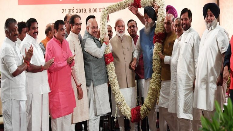 36 दलों के नेताओं ने दिल्ली पहुँच BJP का किया समर्थन, ₹100 लाख करोड़ निवेश का लिया संकल्प