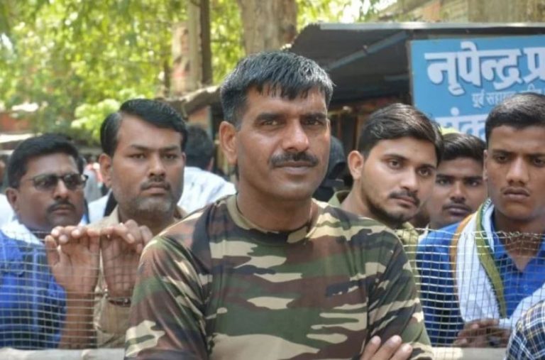 तेज बहादुर यादव की याचिका ख़ारिज, चुनाव प्रक्रिया में दखल देने से SC ने किया इनकार