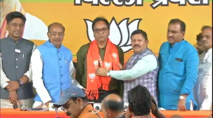 केजरीवाल के दावे के 7 घंटे के भीतर AAP विधायक BJP में शामिल