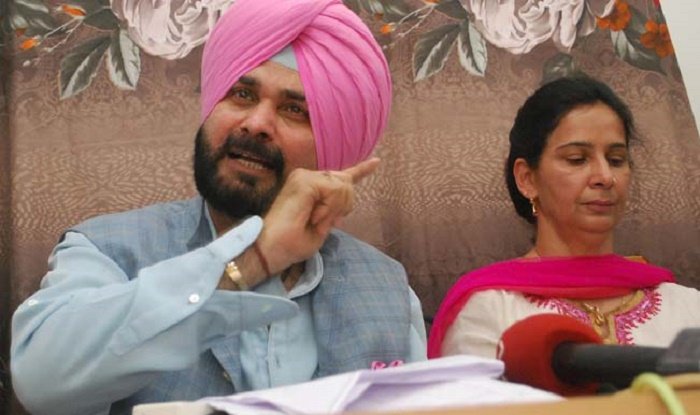 कॉन्ग्रेस को मेरे पति की जरूरत नहीं, तभी नहीं करा रहे प्रचार: सिद्धू की पत्नी का टूटा सब्र का बाँध