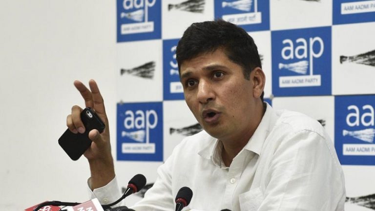 चुनाव परिणामों को लेकर AAP नेता ने दी दंगों, गृह युद्ध की धमकी