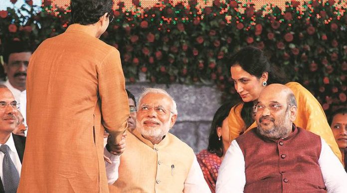 शिवसेना-मोदी