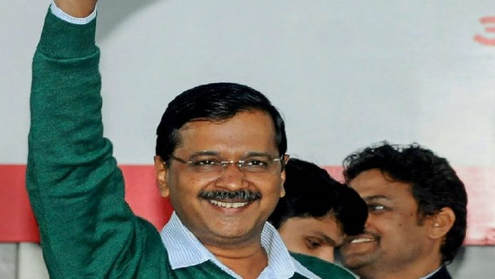 मेट्रो, बस, महिलाएँ