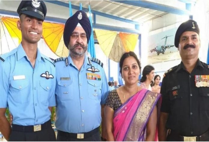 फ्लाइंग ऑफिसर नवीन रेड्डी