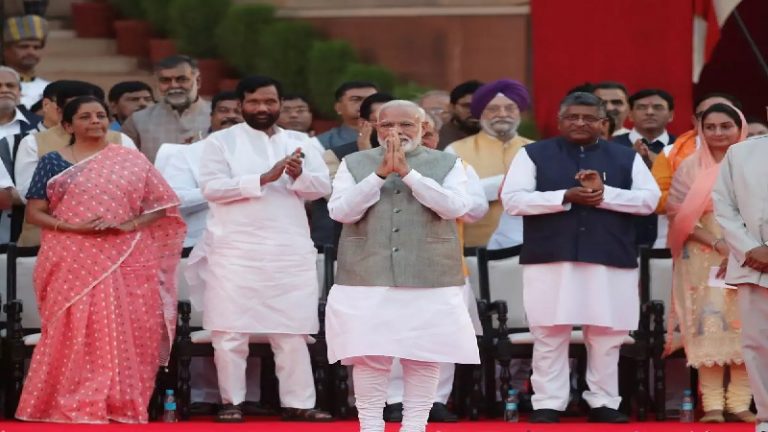 9:30 और कोई WFH नहीं: प्रधानमंत्री मोदी ने अपने मंत्रियों को किया ‘टाइट’