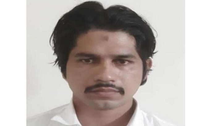 इमरान ने गाय काटने के अपराध को स्वीकारा