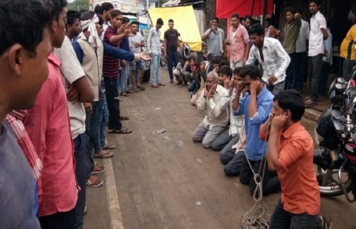 डियर सेकुलरों, जिन्हें बाँधकर गौ माता की जय बुलवाया गया, वे ‘सिर्फ़ 25 लोग’ नहीं… बल्कि गौ तस्कर थे