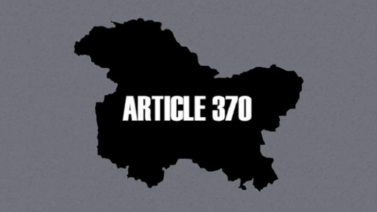 ‘अगर अनुच्छेद 370 अस्थायी है तो भारत में जम्मू कश्मीर का विलय भी अस्थायी है’