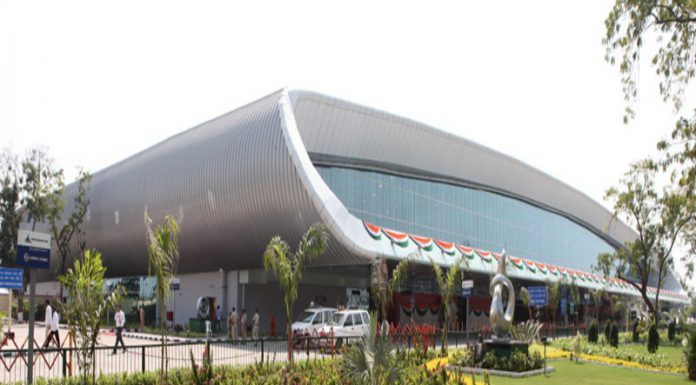 वडोदरा एयरपोर्ट
