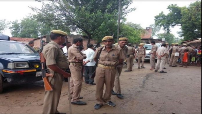 धर्मांतरण को मजबूर