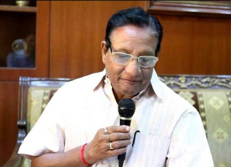 ‘गाय अत्यधिक उपयोगी जानवर लेकिन इसे पूजना व्यर्थ है, सुपरवुमन की पूजा कीजिए न कि गायों की’